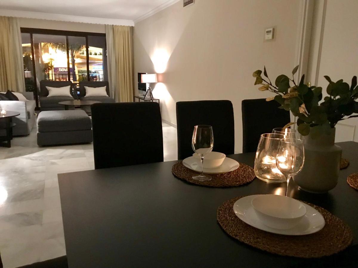 Large And Elegant In Puerto Banus With Pools And Paddle Apartment Marbella Exterior foto